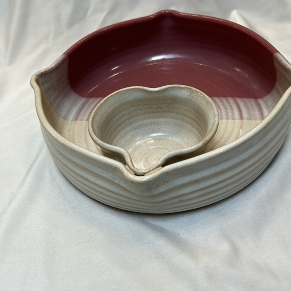 Handmade Pottery Chip and attached Dip Bowl - Picture 3 of 7